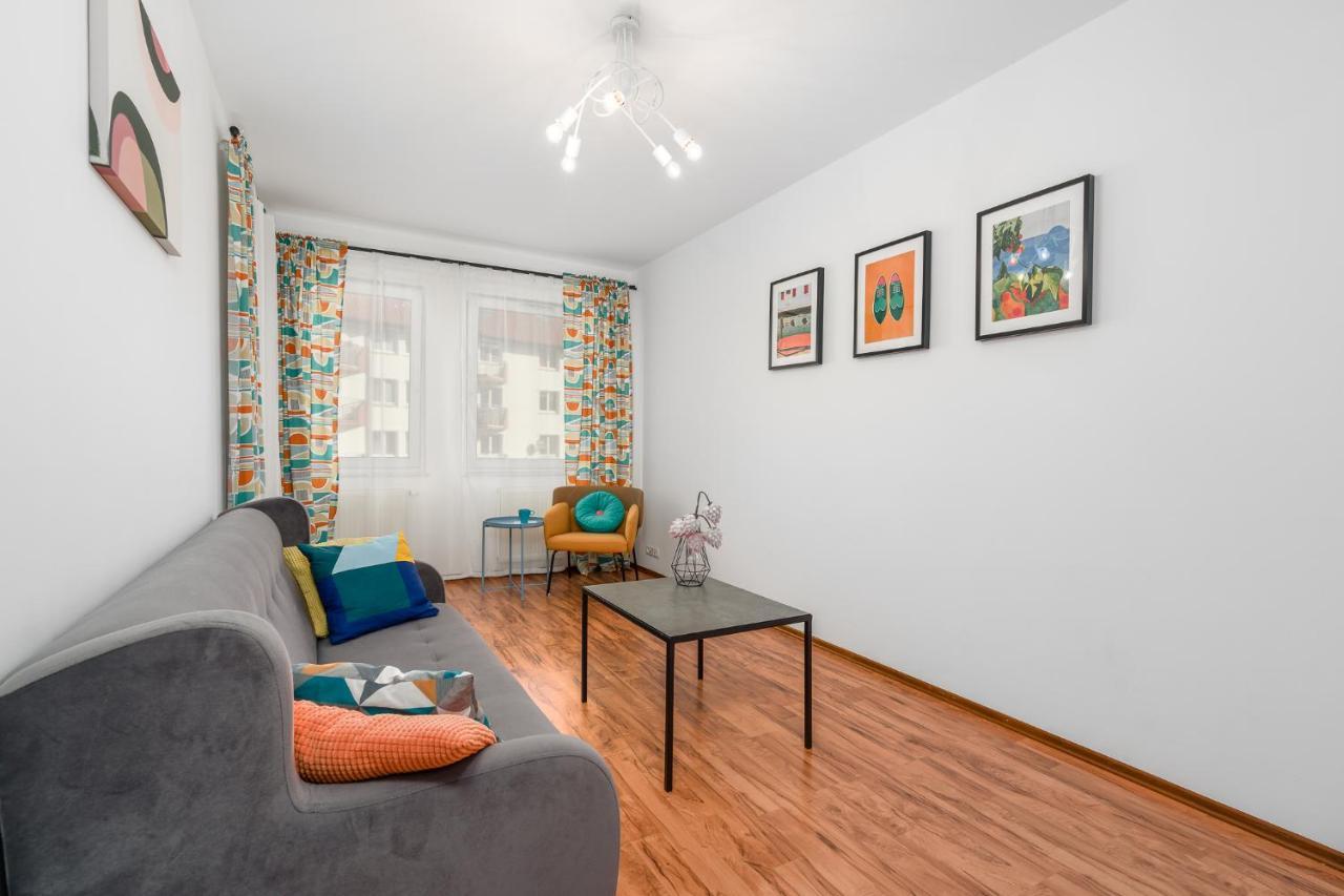 Sleepway Apartments - Garbary 95-75D z parkingiem Poznań Zewnętrze zdjęcie
