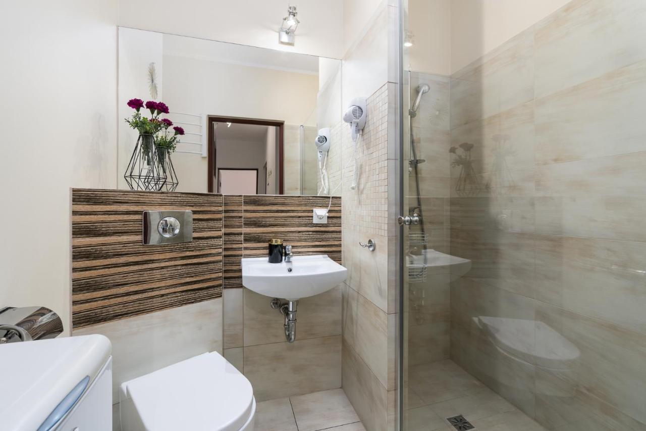 Sleepway Apartments - Garbary 95-75D z parkingiem Poznań Zewnętrze zdjęcie